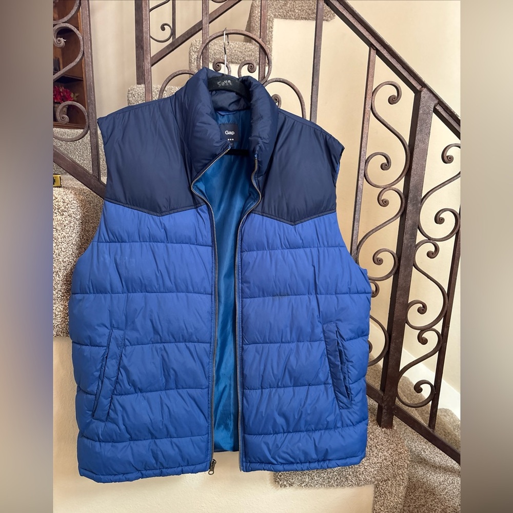 Gap Puffer Vest Colorblock Royal Blue/Navy Sz XL Pockets Padded LN Full Zip EUC